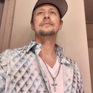 Meet your Posher, Brett